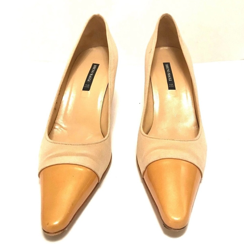Vintage Bruno Magli “Regency” Beige Heels